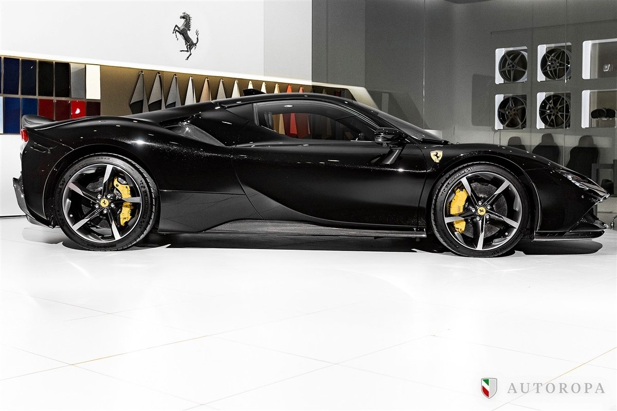 Ferrari SF90 Stradale 2024, bild 2/10