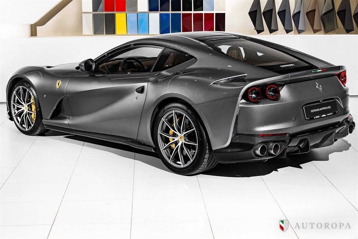 Ferrari 812 Superfast Superfast 2020, bild 4/10