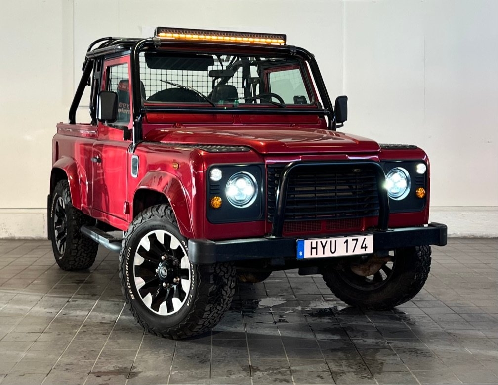 Land Rover Defender
