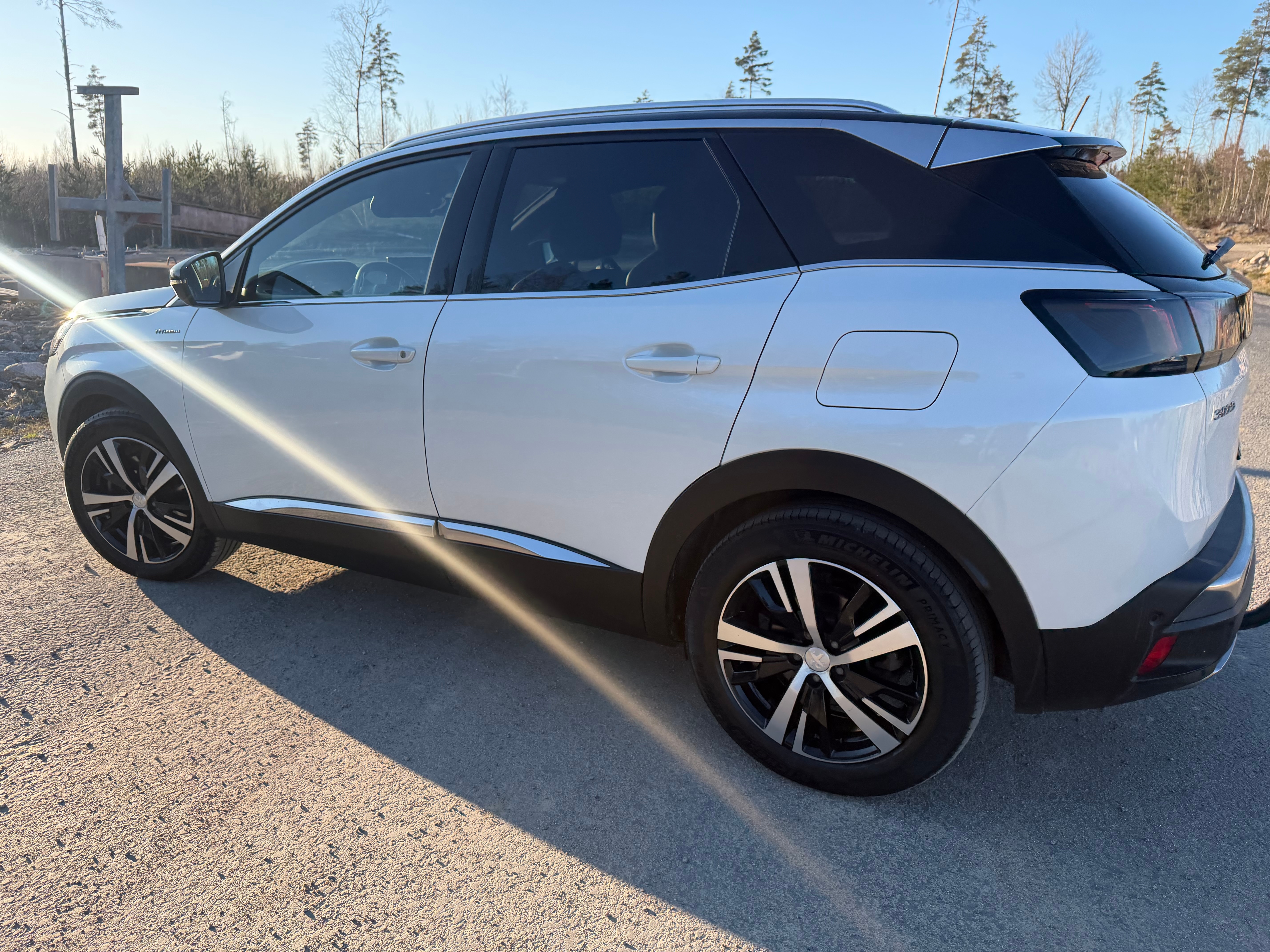 Peugeot 3008 HYBRID4 300 EAT 2021, bild 6/10