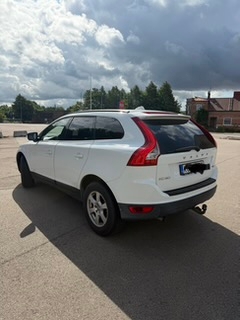 Volvo XC60 D3 Manuell 2011, bild 2/10