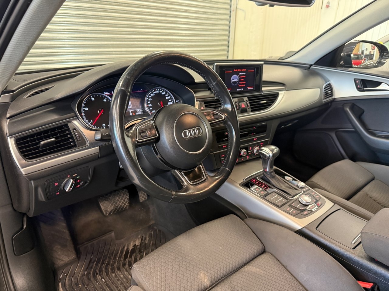 Audi A6 2012, photo 4/9