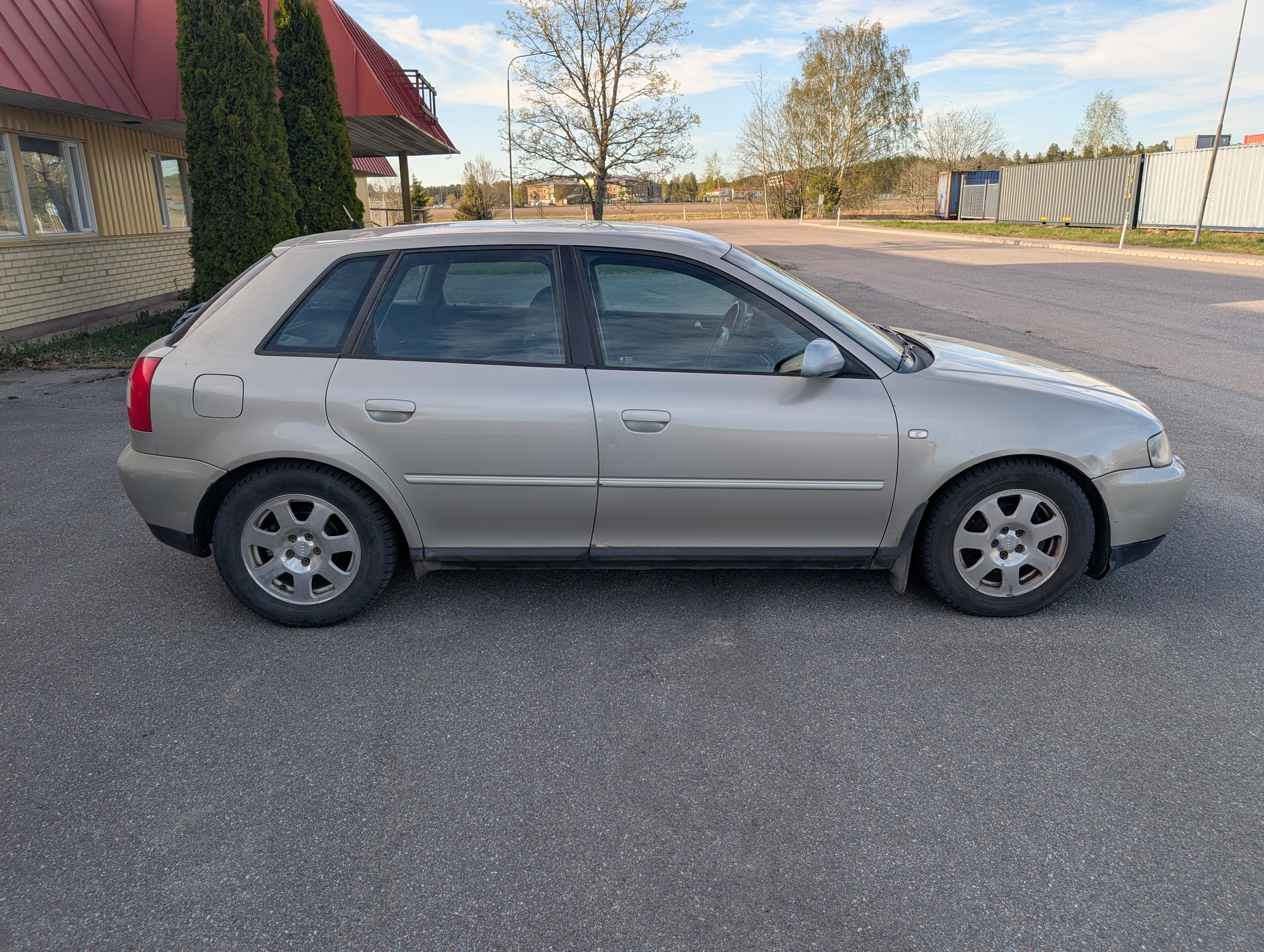 Audi A3 5-dörrar 1.6 Automatisk 2002, bild 4/10