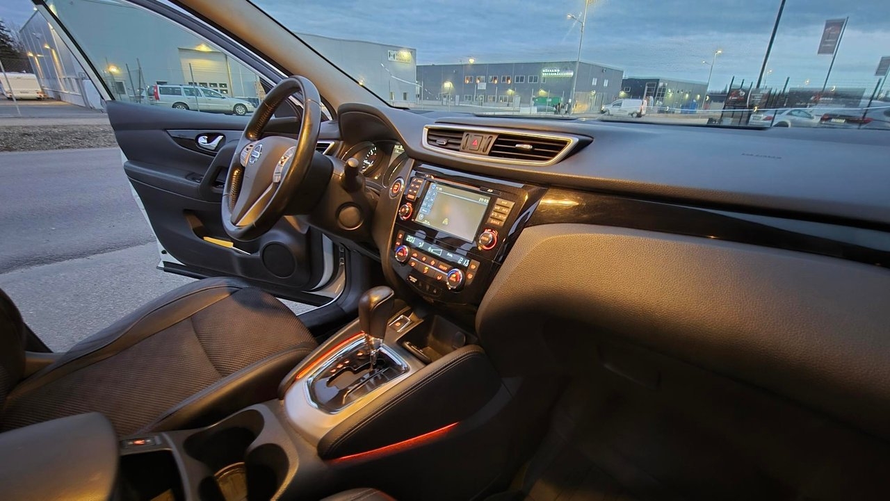 Nissan Qashqai 2015, bild 6/12