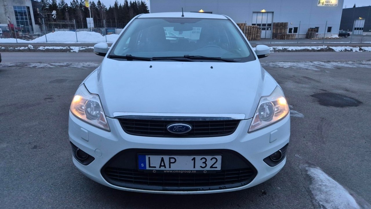 Ford Focus 2011, bild 3/8