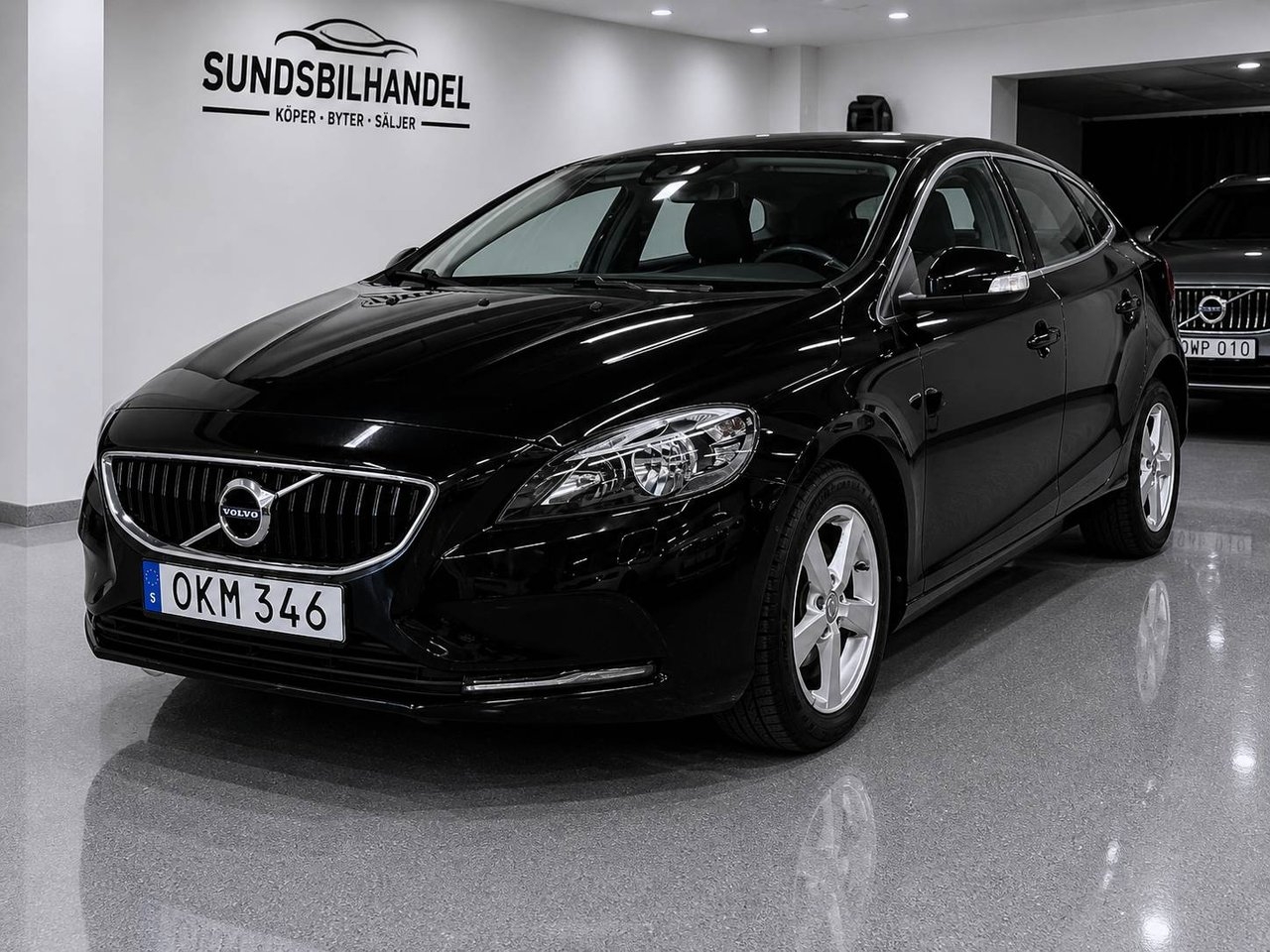 Volvo V40