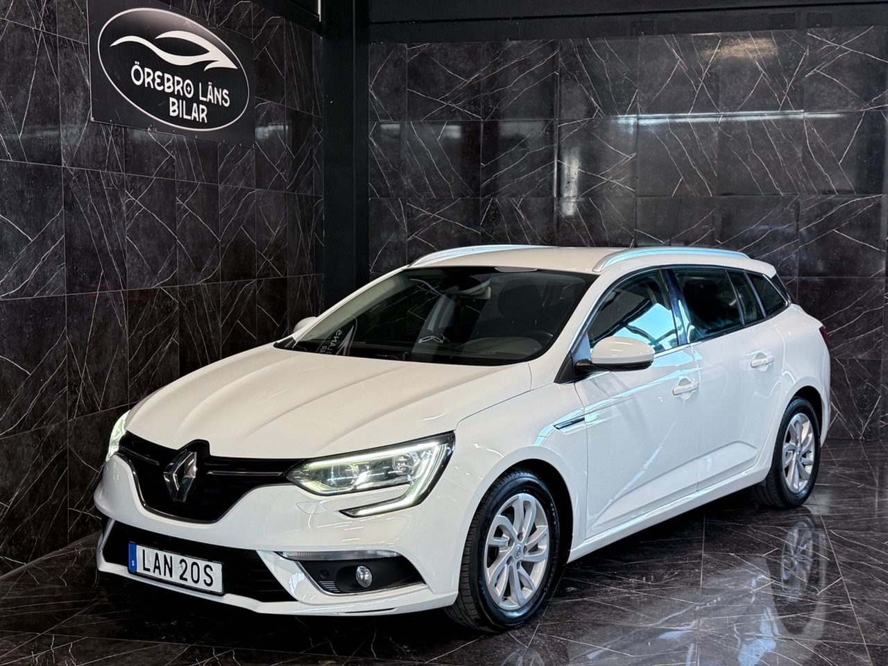 Renault Megane Tourer 1.5 dCi,Automat 2020, bild 5/10