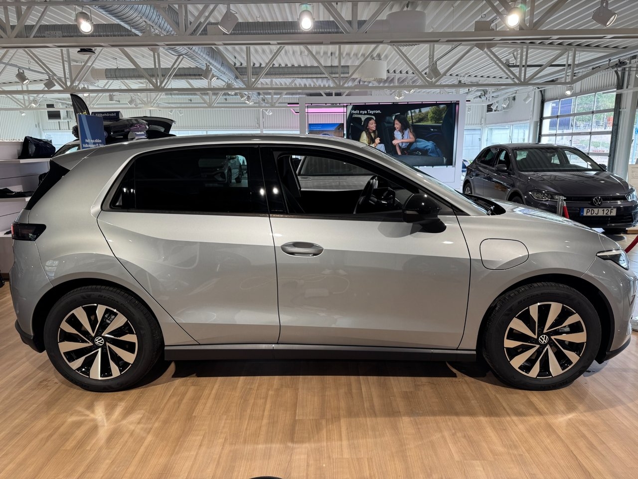 Volkswagen ID. Polo 2027, bild 2/21