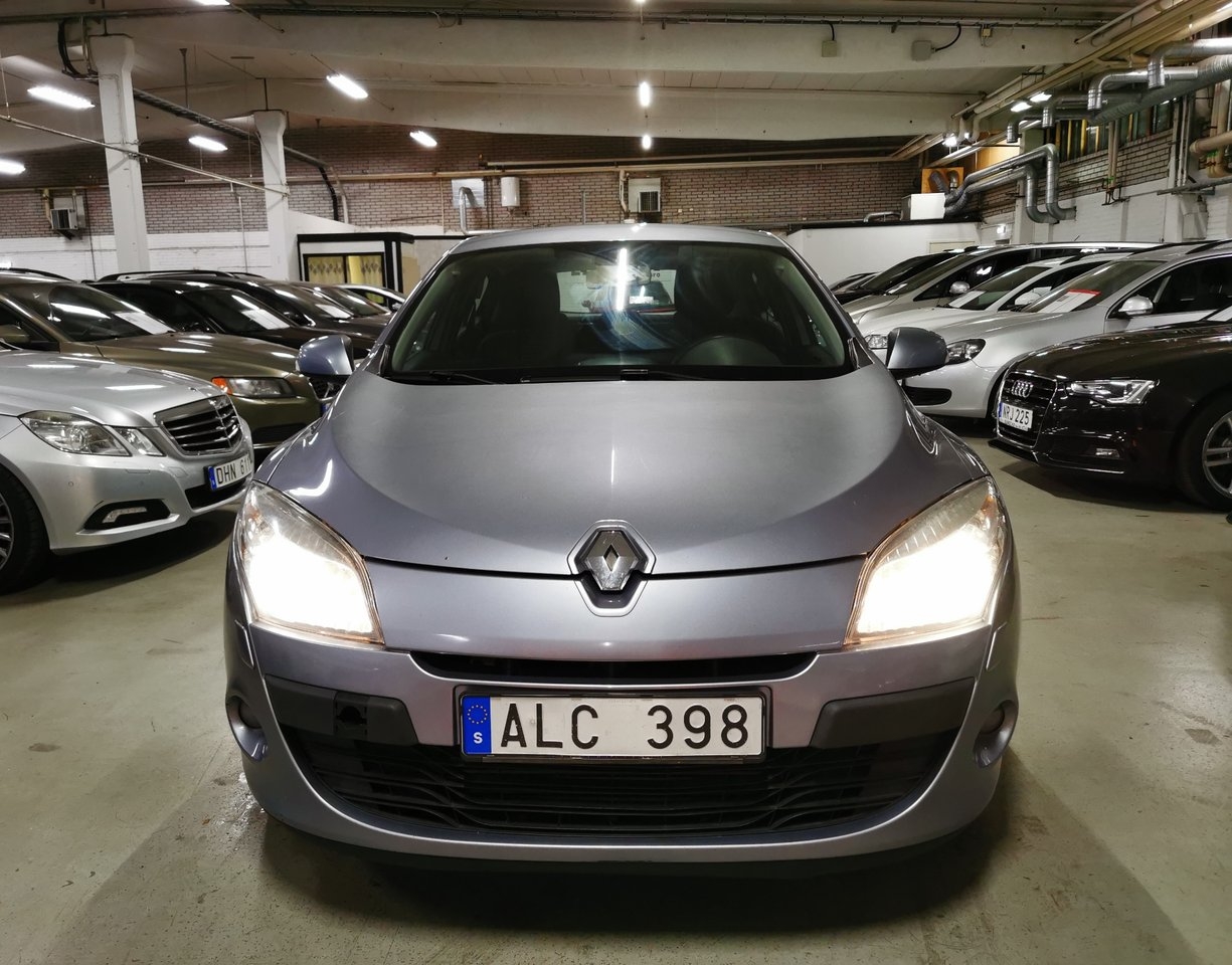 Renault Megane III 1.5 dCi Euro 5 2009, bild 5/10