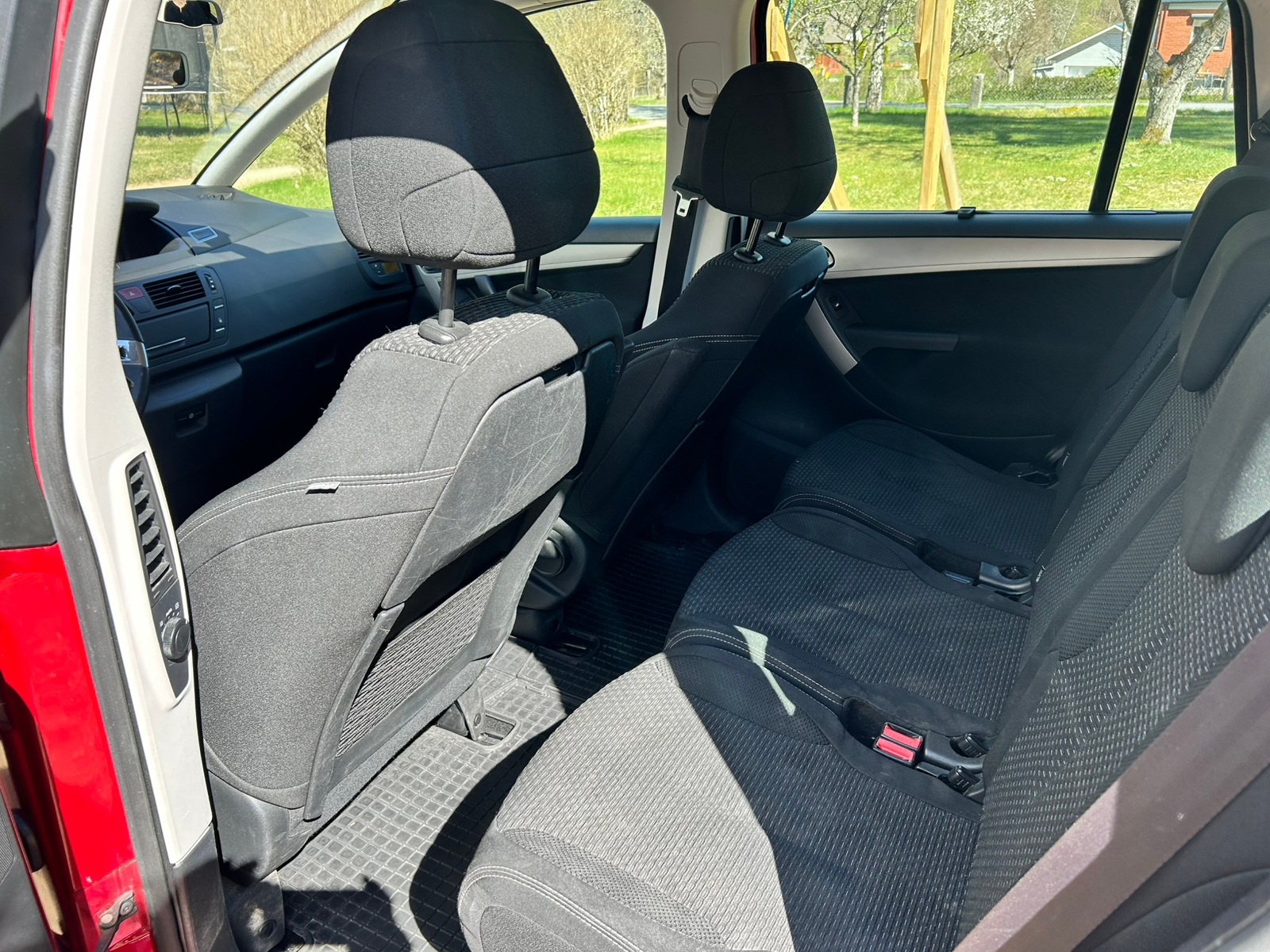 Citroen Grand C4 Picasso 2013, kuva 7/7