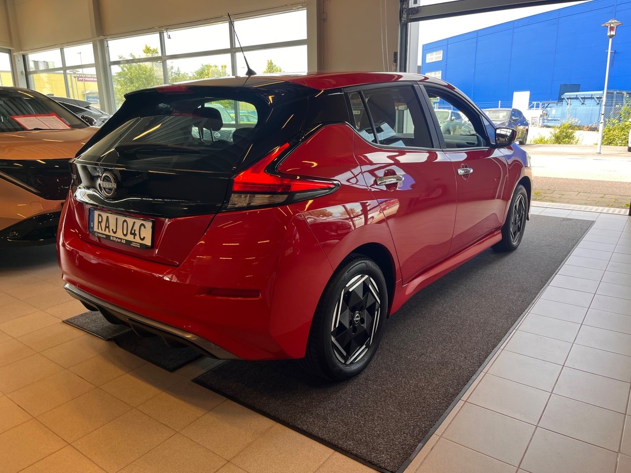 Nissan Leaf Acenta 39Kwh S+Vhjul 2023, bild 5/10