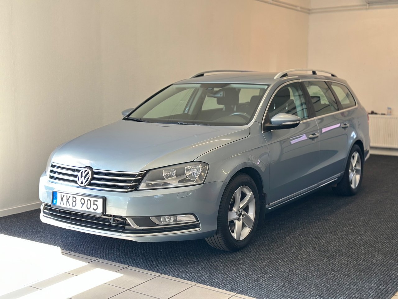 Volkswagen Passat 2011, photo 4/10