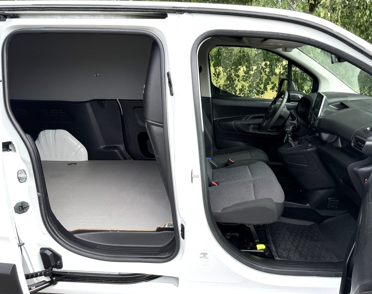 Opel Combo 2023, kuva 5/21