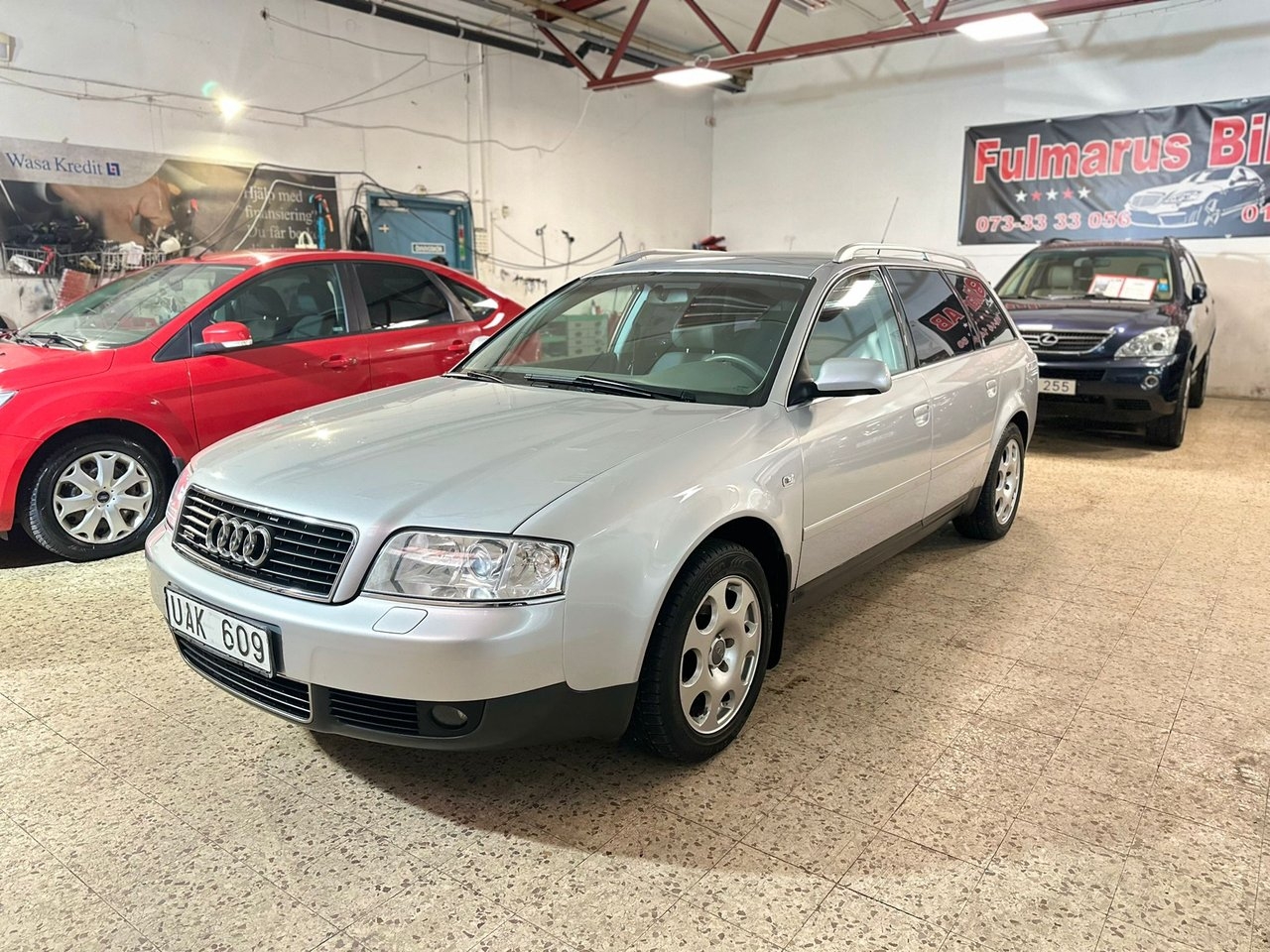 Audi A6 Avant 2.4 V6 quattro Comfort 2003, photo 3/10