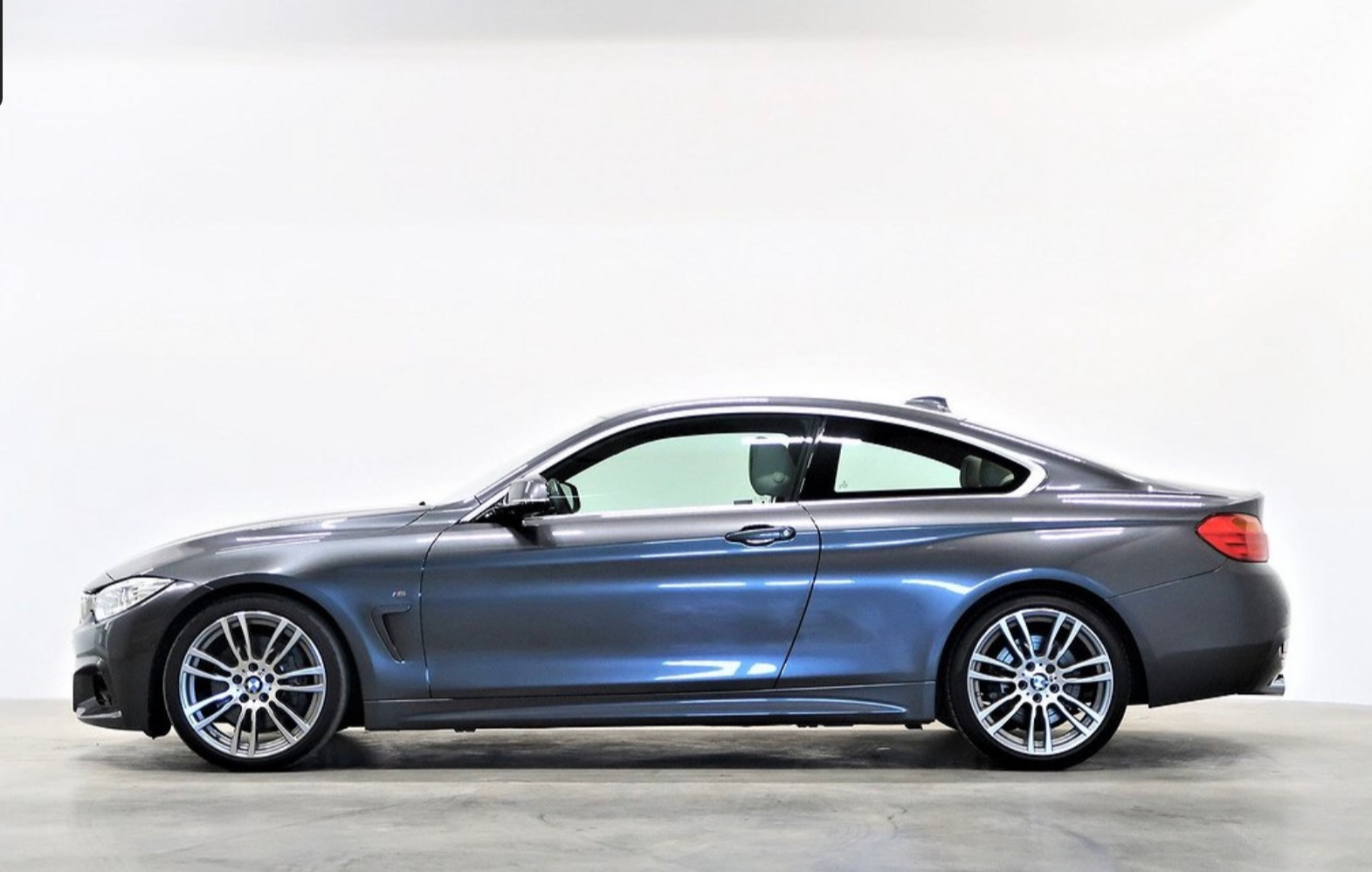 BMW 440 i Coupé Manuell 2016, bild 2/10