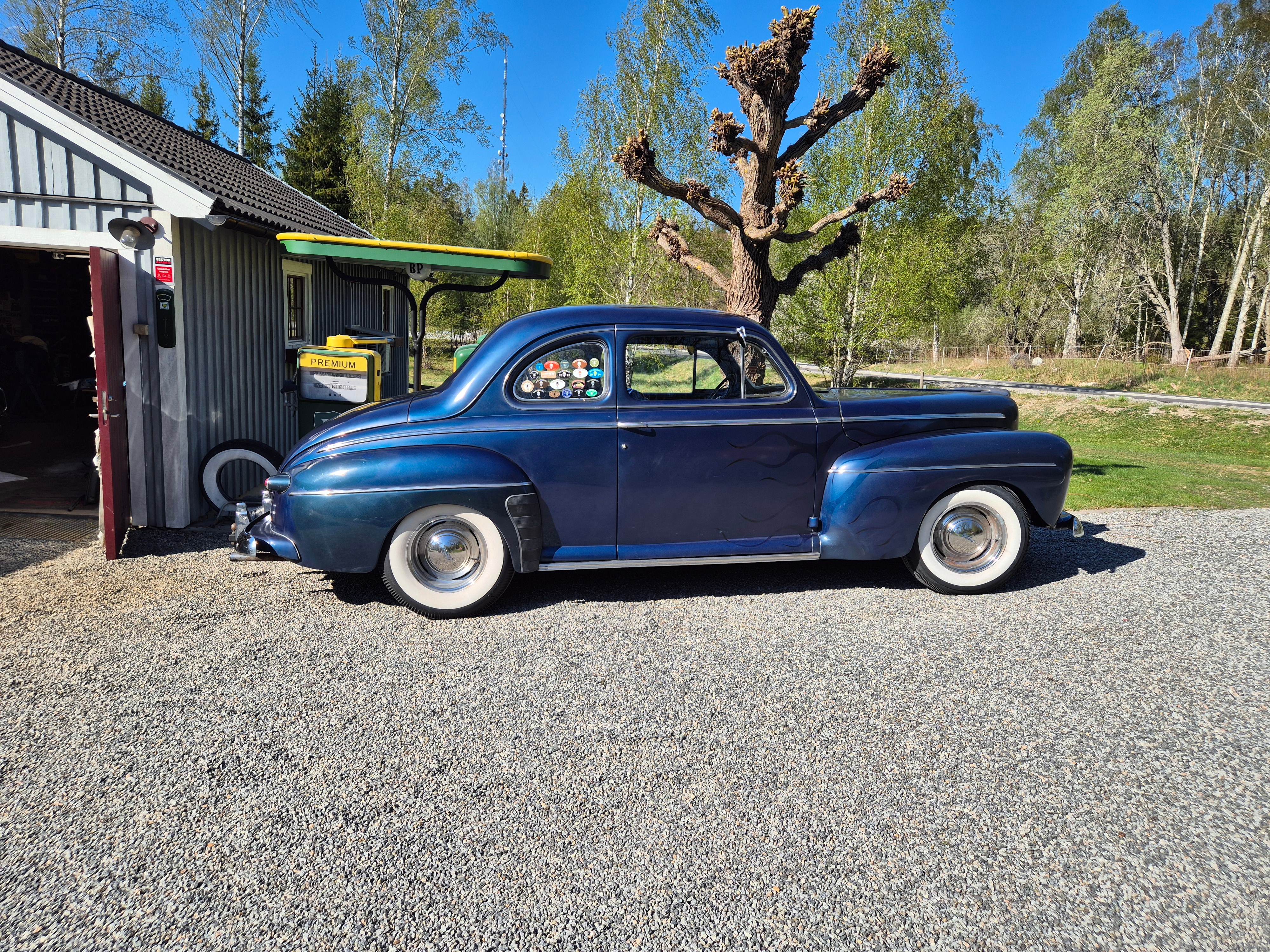 Ford V8