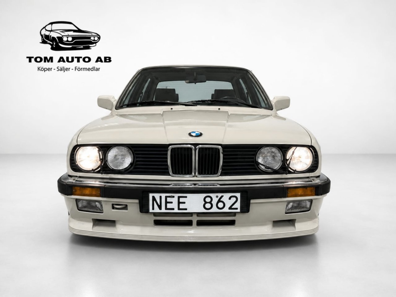 BMW 323 1986, kuva 3/10