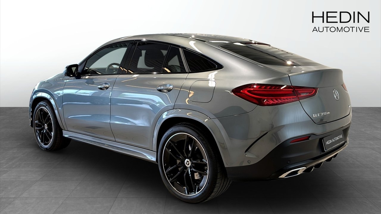 Mercedes-Benz GLE 2026, photo 2/13