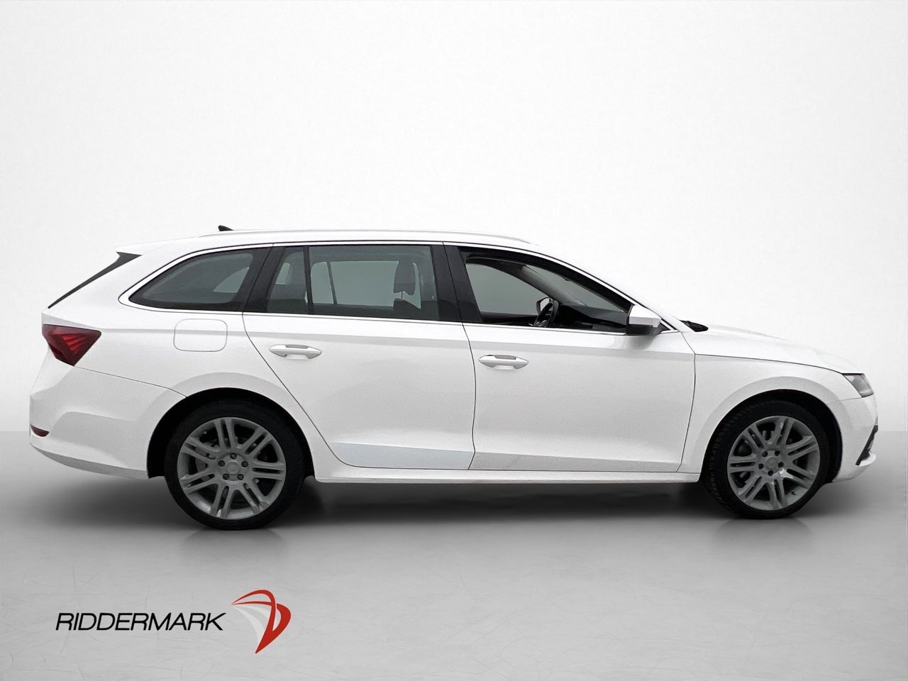 Skoda Octavia TDI 4x4 Värmare 2022, bild 7/27