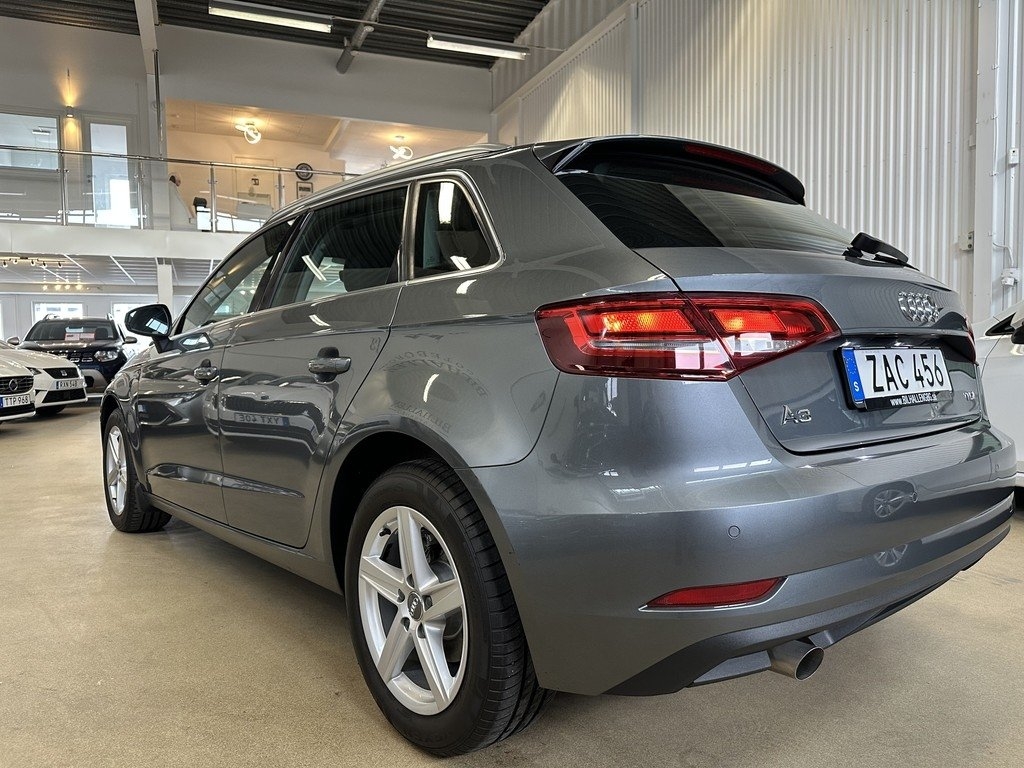 Audi A3 2018, photo 5/10