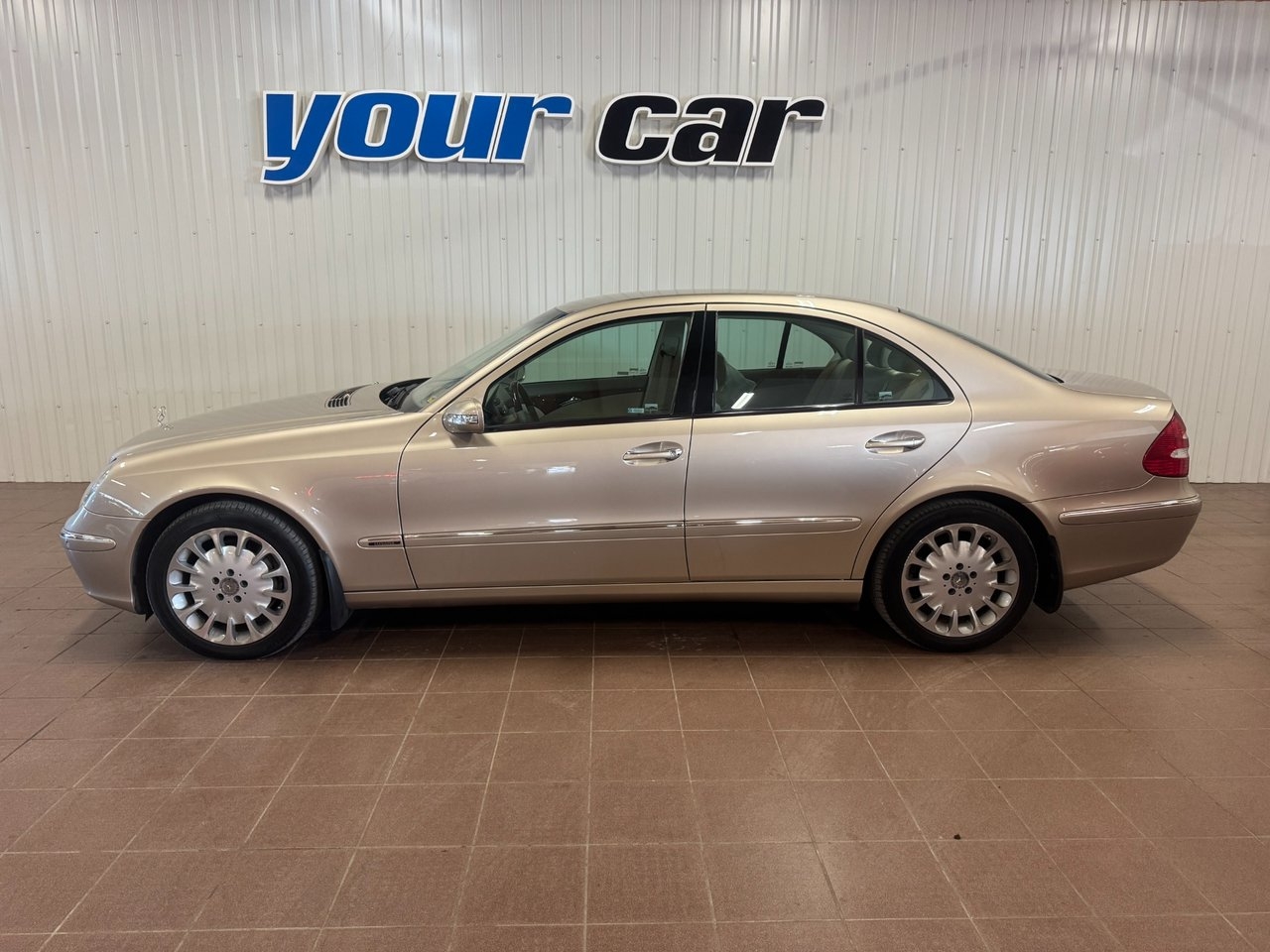 Mercedes-Benz E
