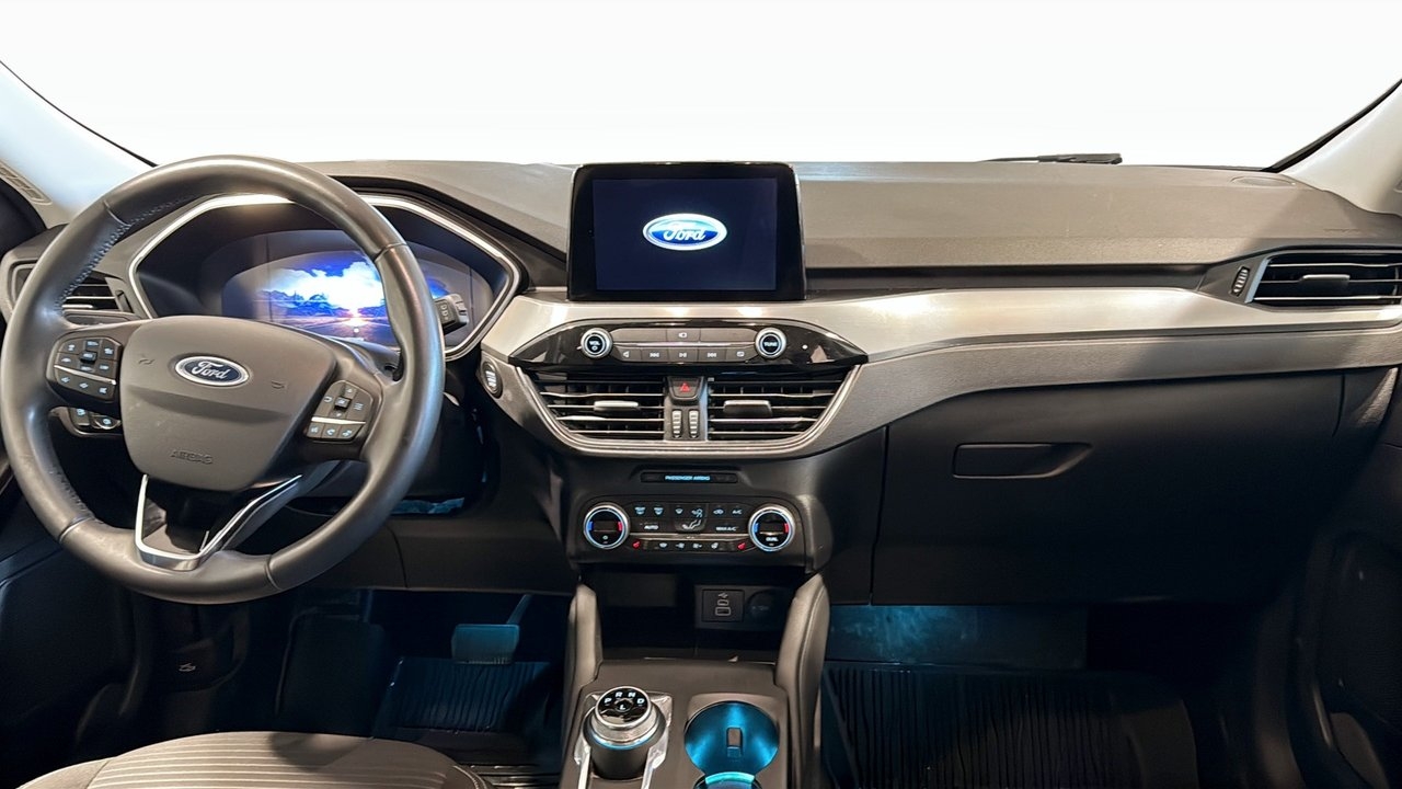 Ford Kuga Titanium Laddhybrid 2022, bild 4/10