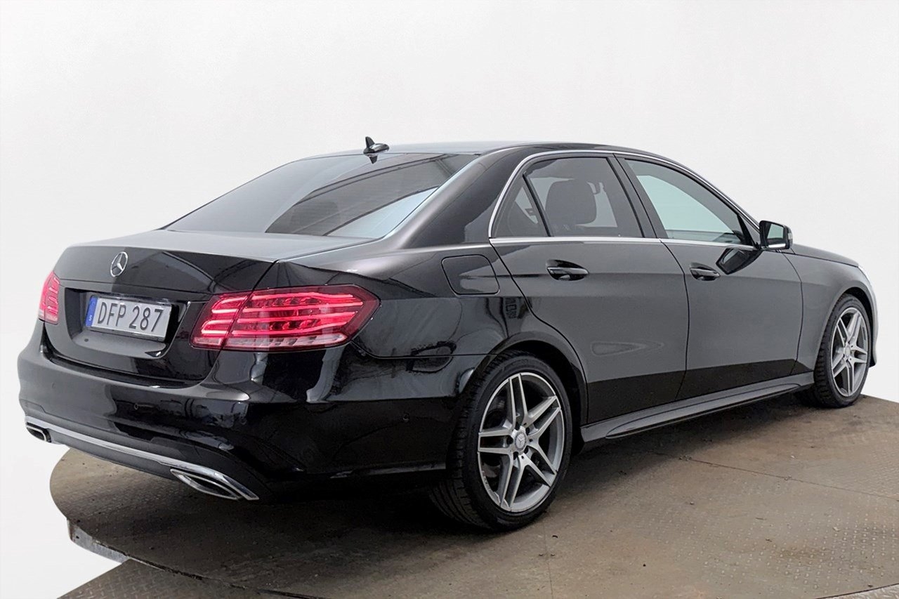 Mercedes-Benz E 2014, photo 6/32
