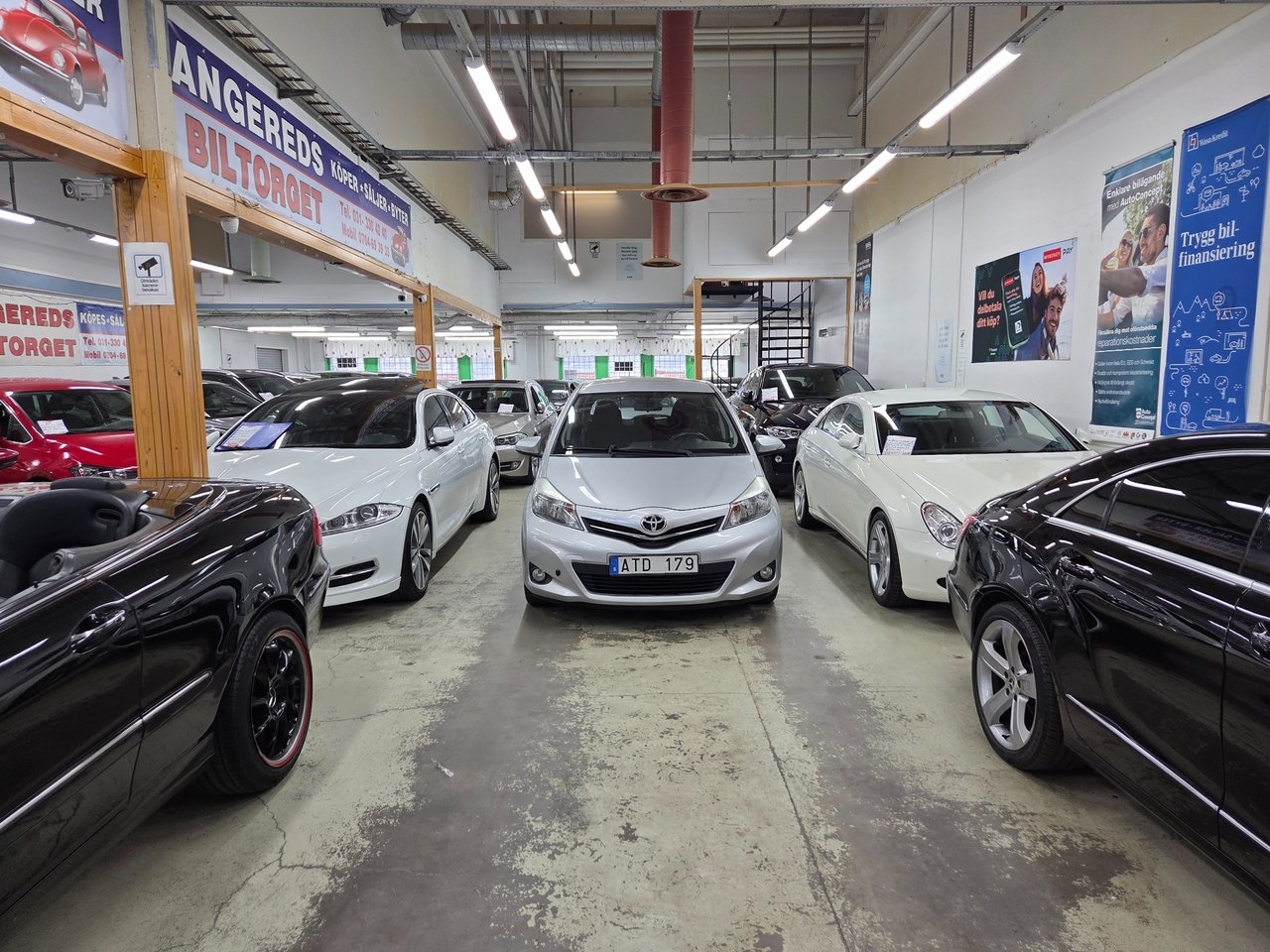 Toyota Yaris 1.33 Active 2012, kuva 4/10