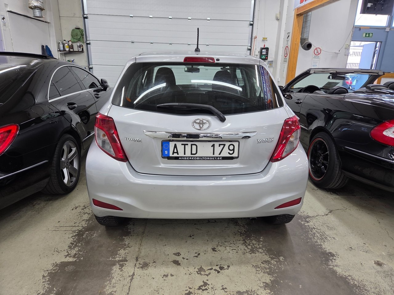 Toyota Yaris 1.33 Active 2012, kuva 7/10