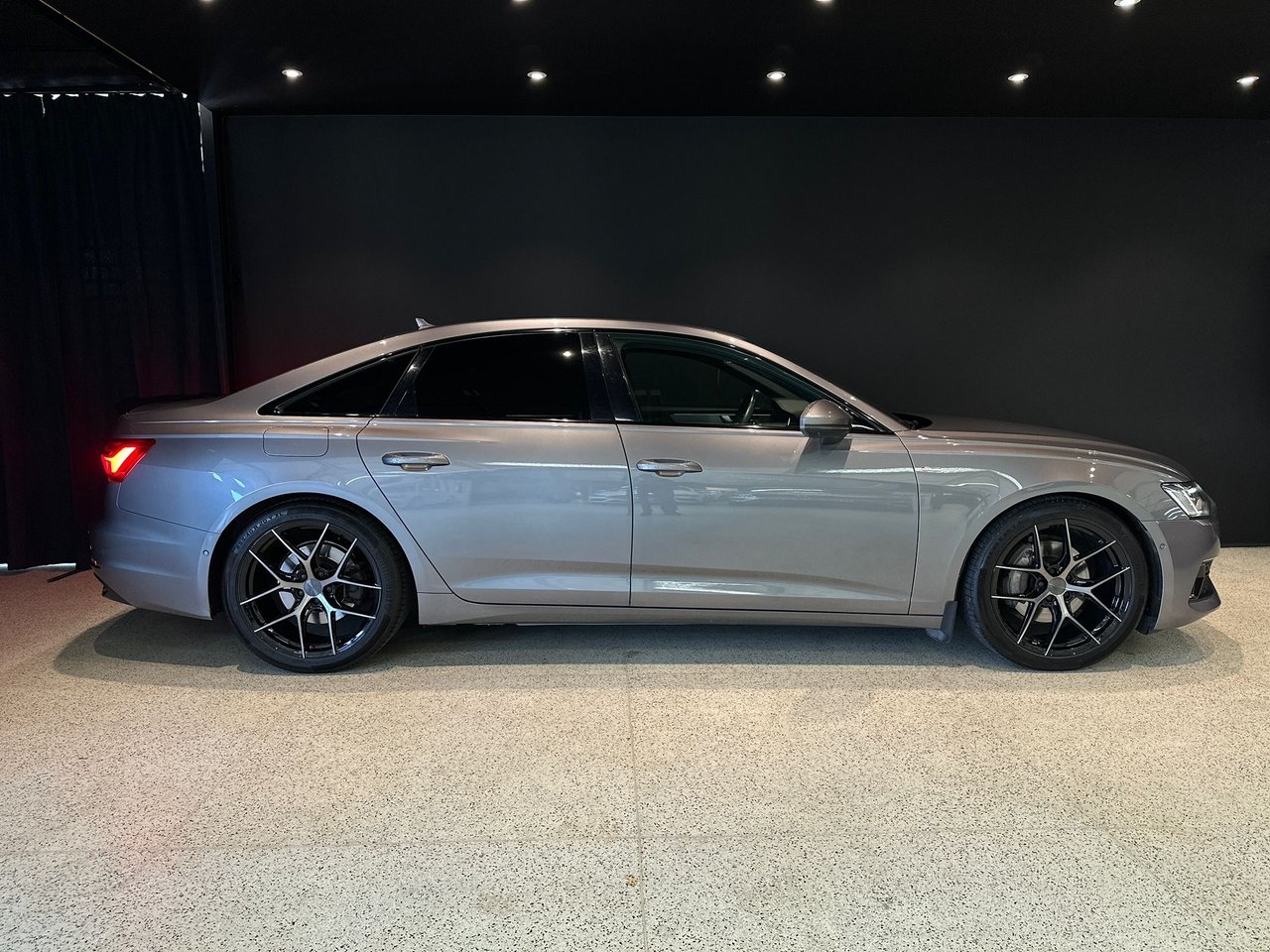 Audi A6 45 TFSI Quattro 2020, bild 6/22