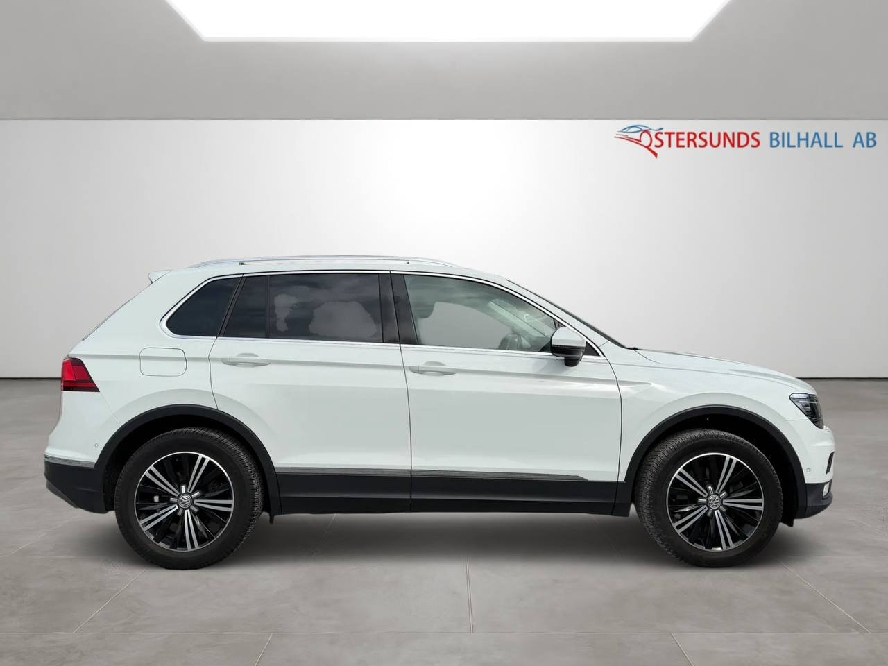 Volkswagen Tiguan 2017, bild 5/10
