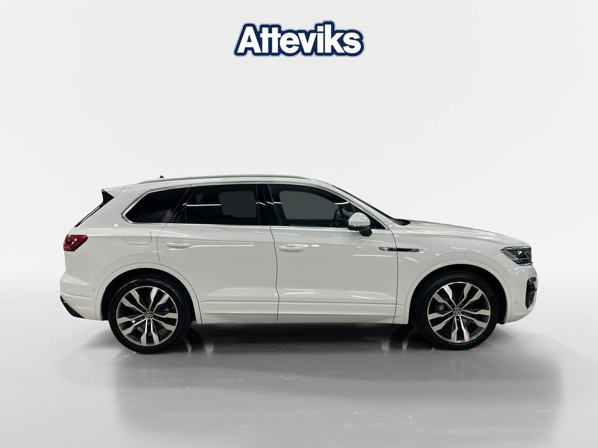 Volkswagen Touareg 2023, bild 2/15