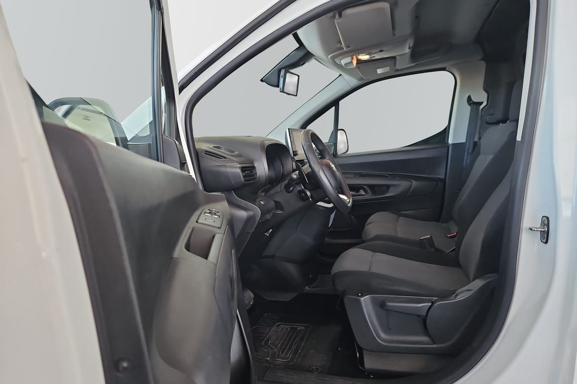Toyota Proace City 2020, bild 6/10