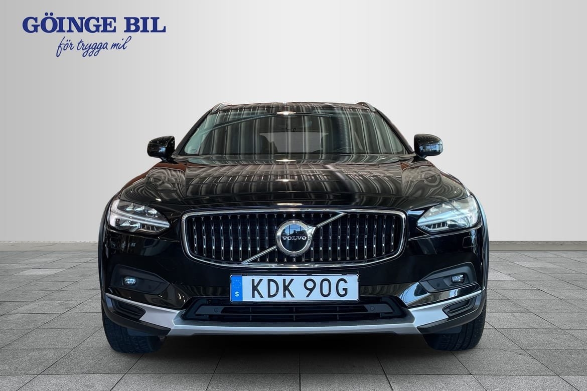 Volvo V90 Cross Country 2021, kuva 3/18