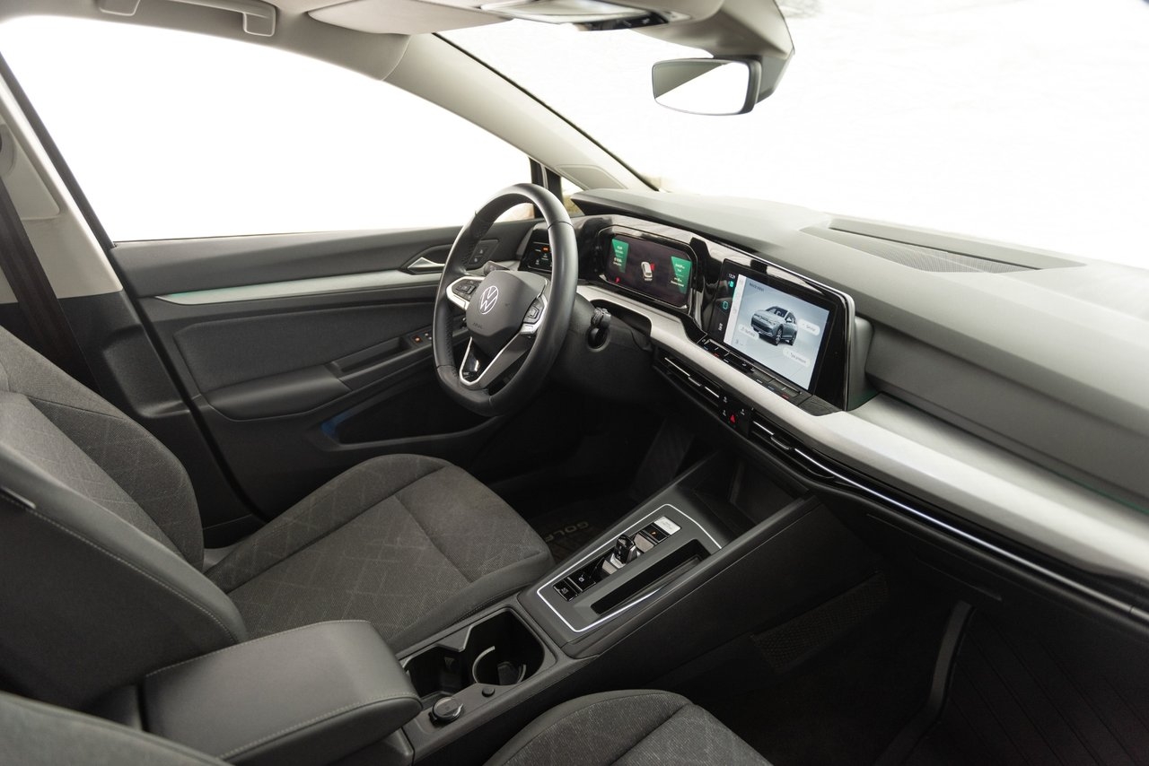 Volkswagen Golf 2024, bild 6/10