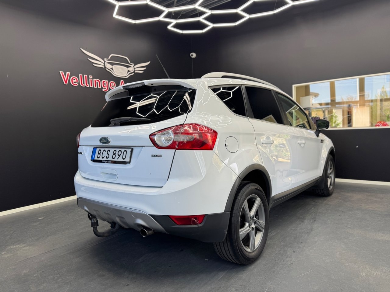 Ford Kuga 2011, bild 3/10
