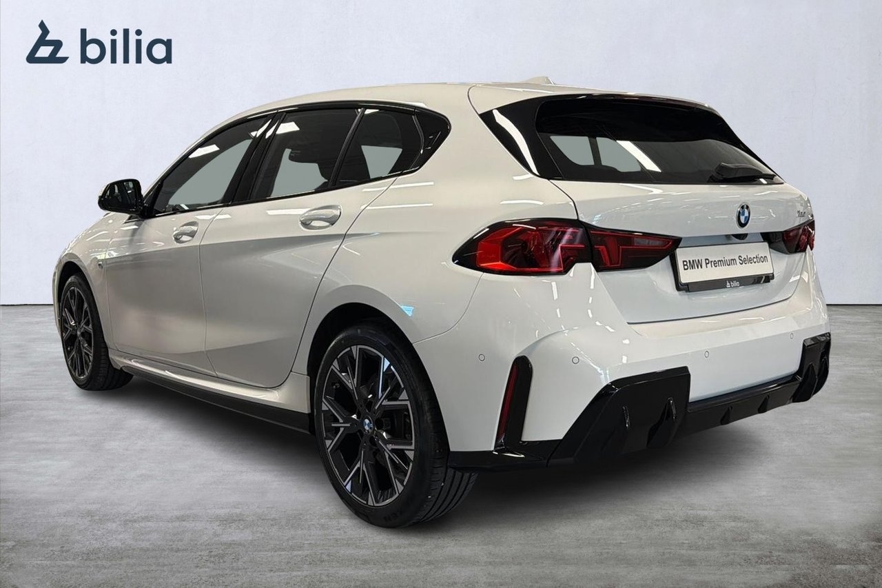 BMW 120 M-sport Design 2025, bild 2/10