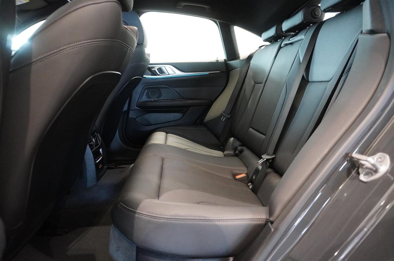 BMW i4 2026, bild 6/14