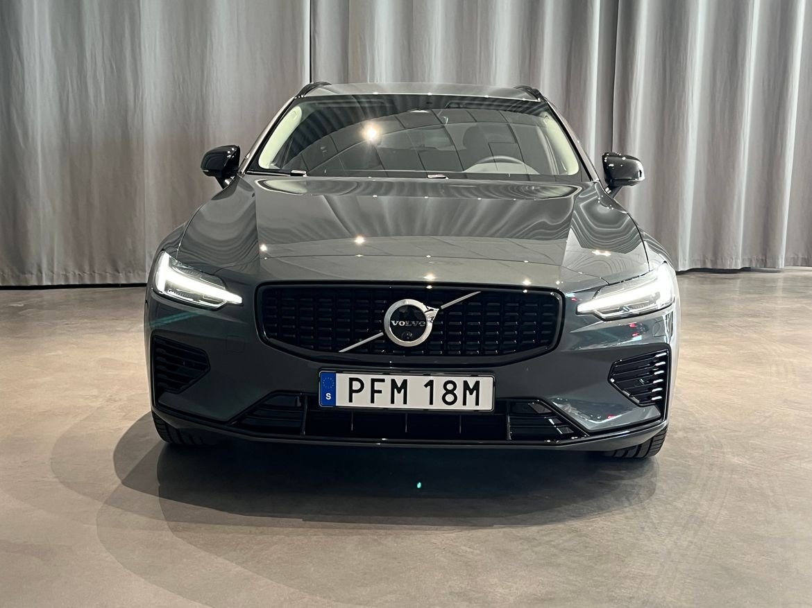 Volvo V60 T6 Plus Dark Nordic Edition 2026, bild 4/10