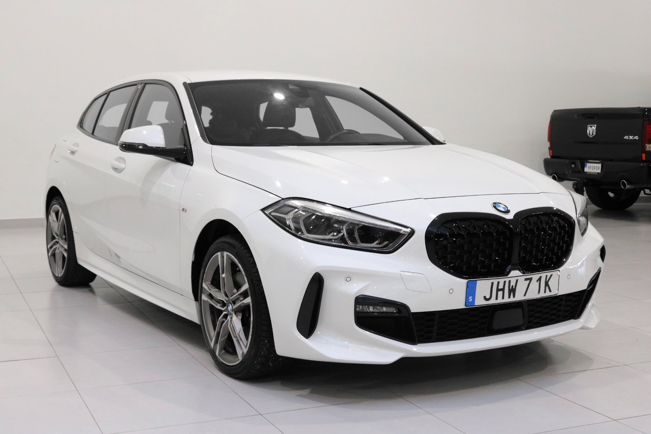 BMW 118