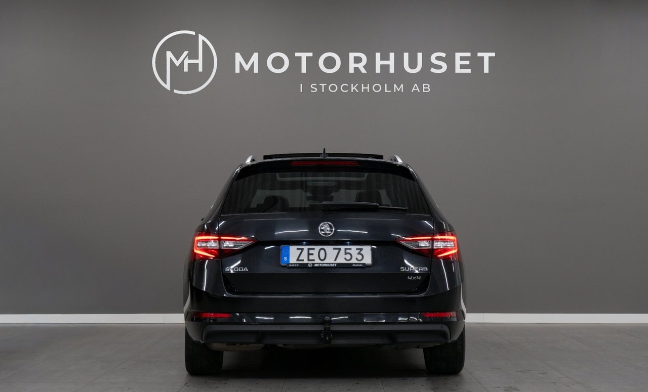 Skoda Superb 2018, photo 5/10