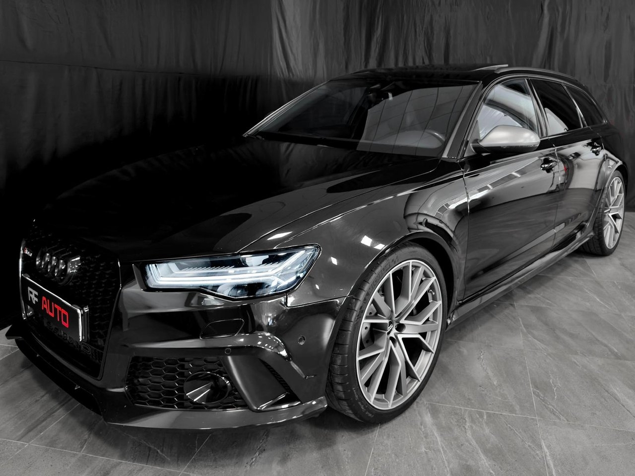 Audi RS6 2017, kuva 3/38