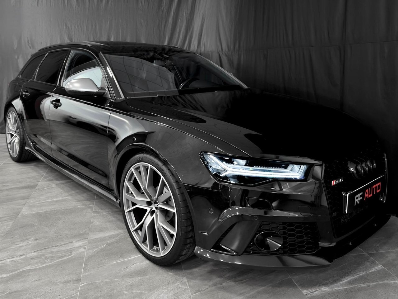 Audi RS6 2017, kuva 2/38