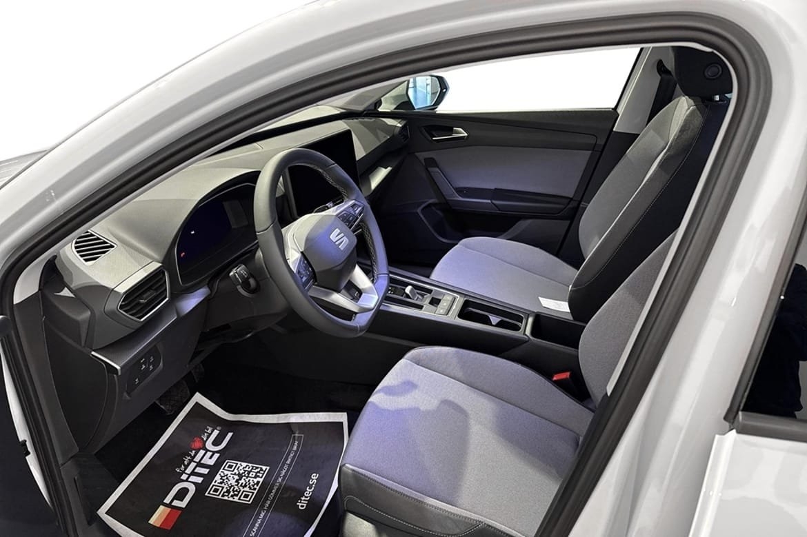 Seat Leon eTSI 115 hk DSG Style 2026, bild 6/8