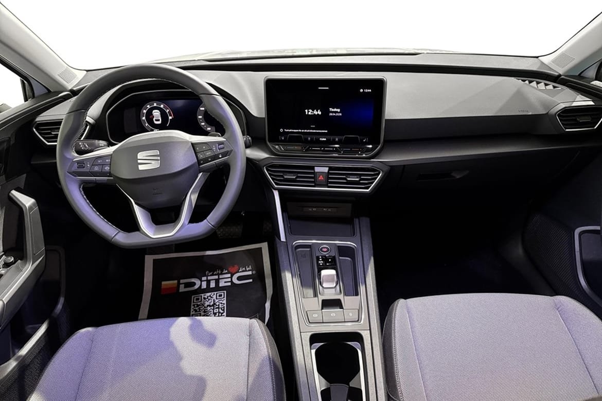 Seat Leon eTSI 115 hk DSG Style 2026, bild 7/8