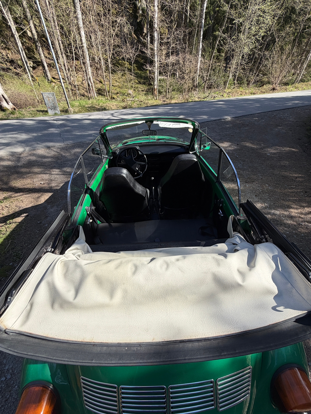 Volkswagen Bubbla Cabriolet 1.7 Manuell 1973, kuva 4/7