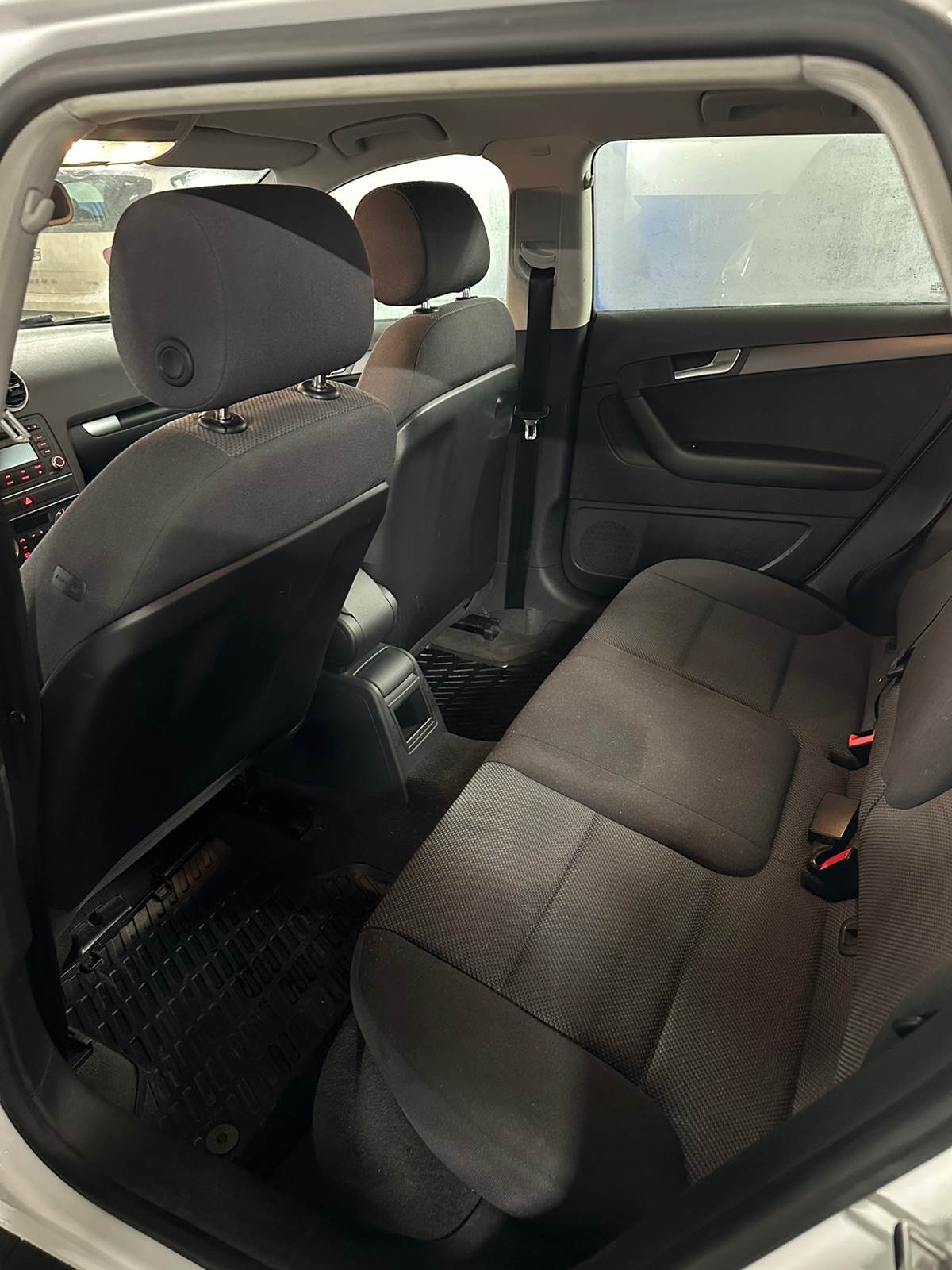 Audi A3 Sportback 2.0 TDI Manuell 2013, bild 6/6