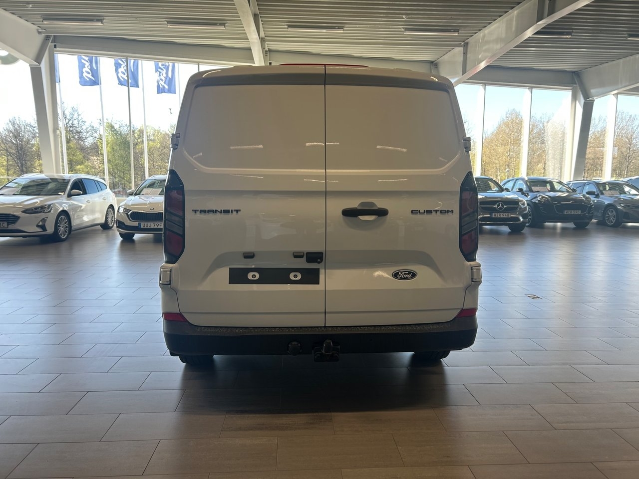 Ford Transit Custom 2026, bild 4/13