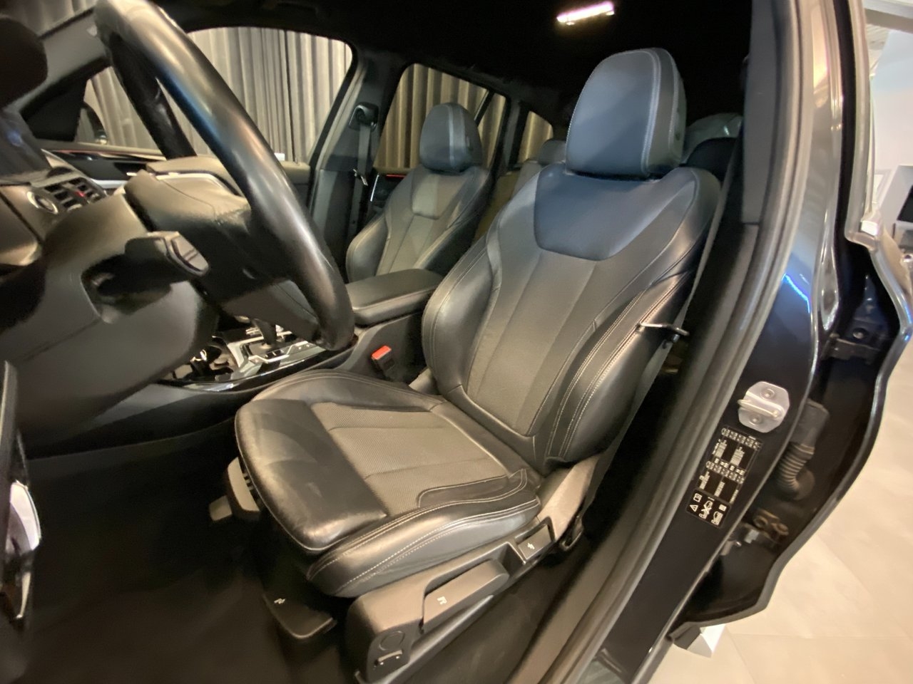 BMW X3 2018, kuva 7/10