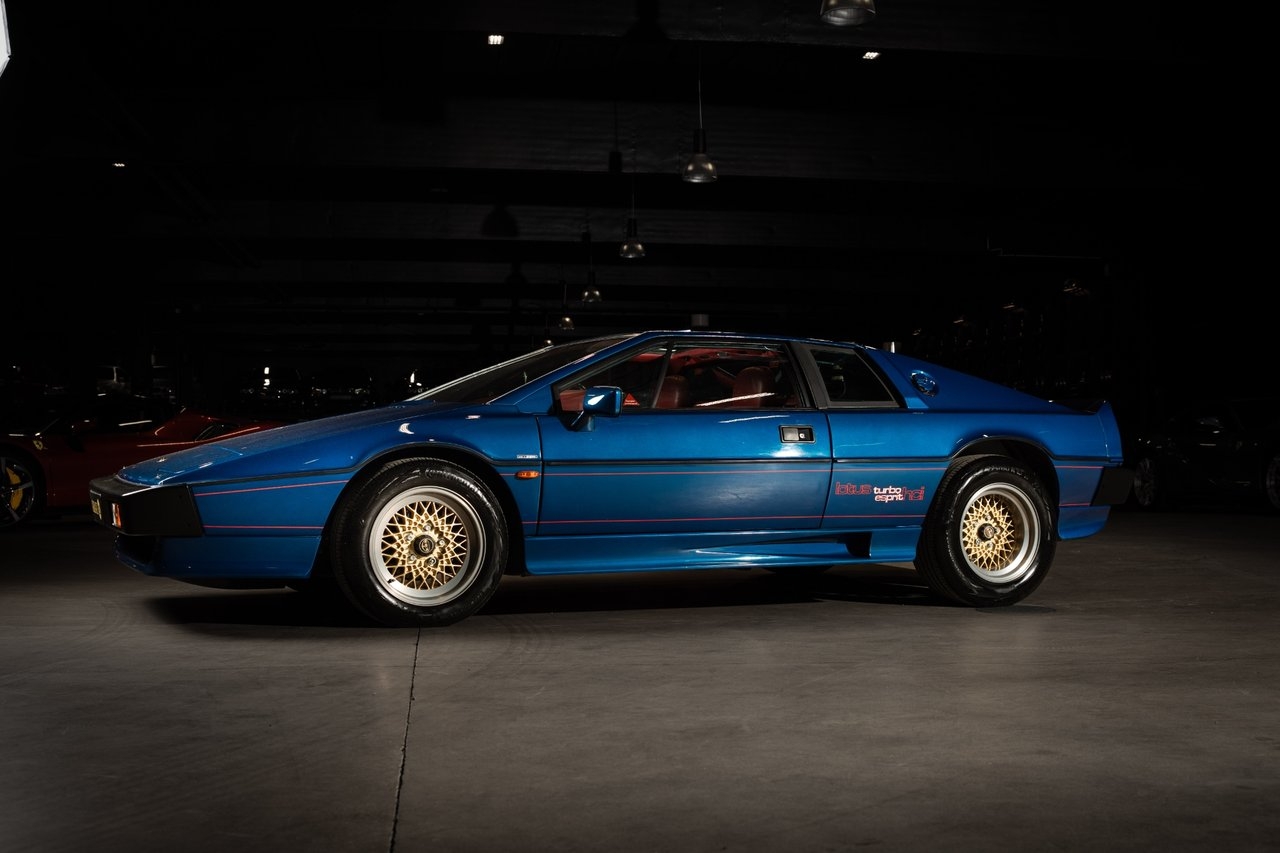 Lotus Esprit Turbo HCi / 2.2 / Sv-såld 1987, bild 3/37